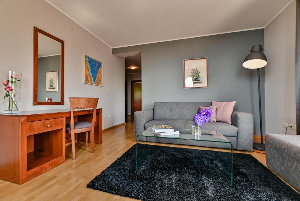 Hotel Laurus - Liburnia Опатия Экстерьер фото